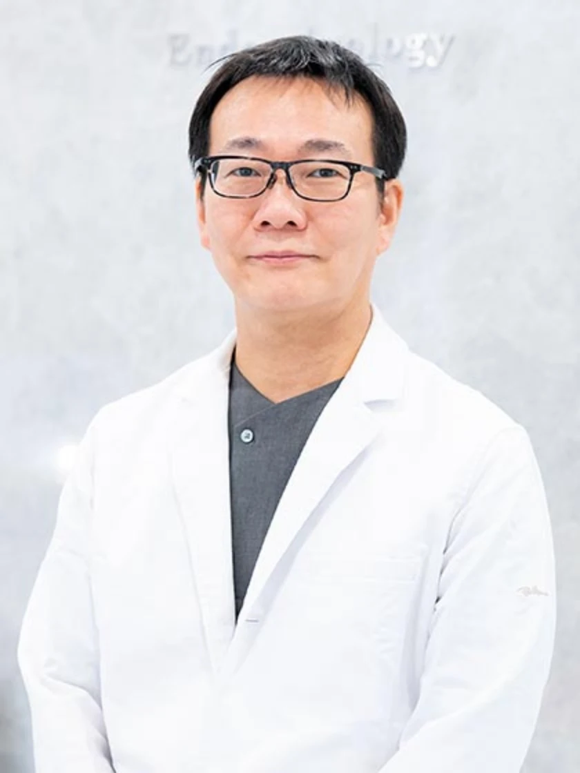 院長 新美 陽介